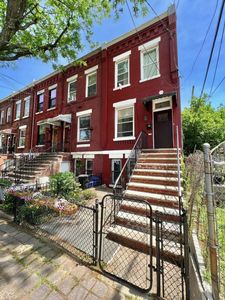 14 Crescent Ave, Jersey City, NJ, 07304