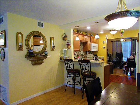 5th image of 4300 58th St N APT 1922