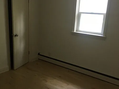81 Talbot St #1A Photo 1
