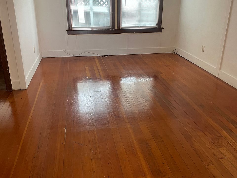 2nd image of 1554 35th Ave #2