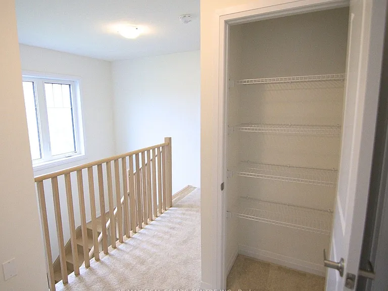 335 Starlight Ave — Photo 11