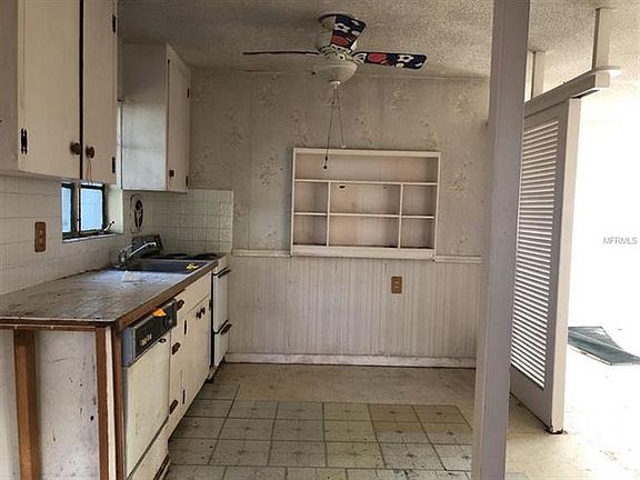 3rd image of 1126 62nd St N