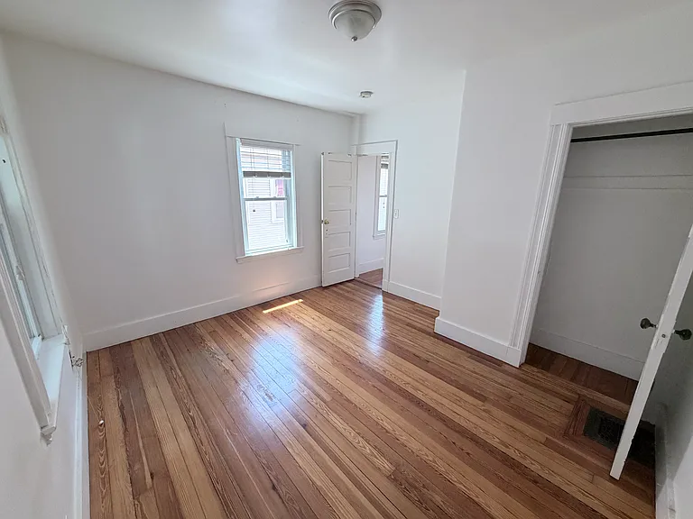 81 Linden Ave #2 — Photo 20