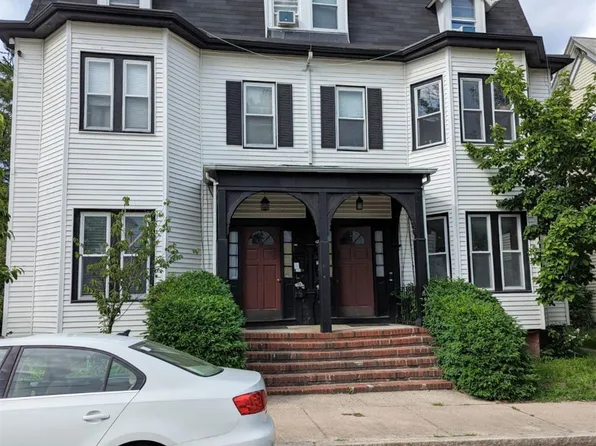 21 Howe St #1L, Somerville, MA 02145