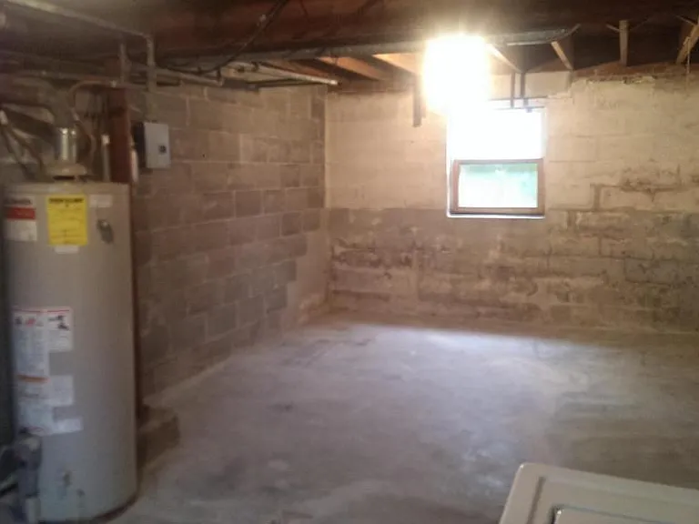 711 N College Ave #10 — Photo 16