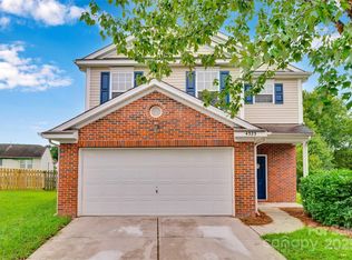 4323 Leopold Pl, Charlotte, NC 28215