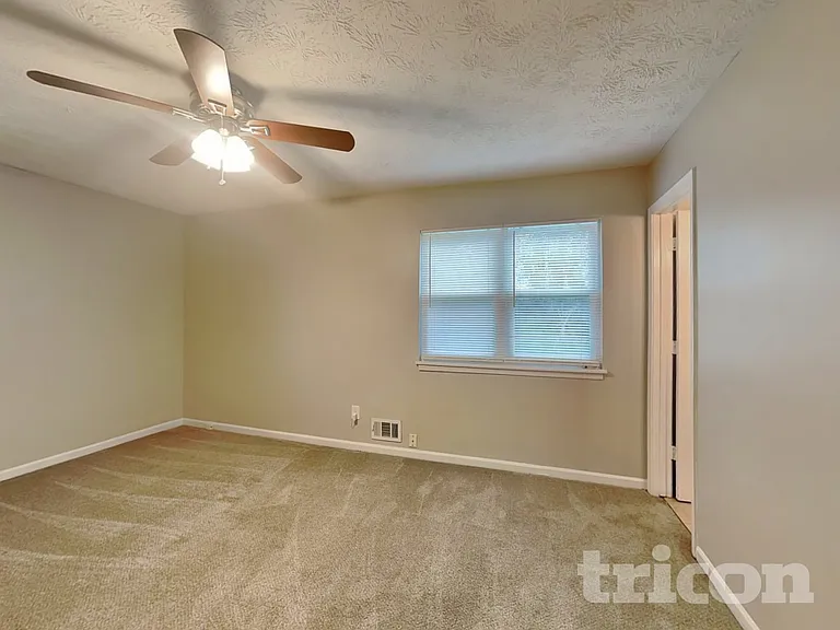 103 Valley Rd — Photo 7