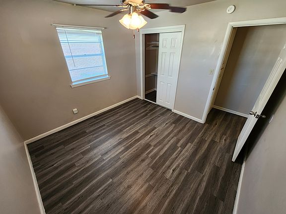 5th image of 933 Crestview St