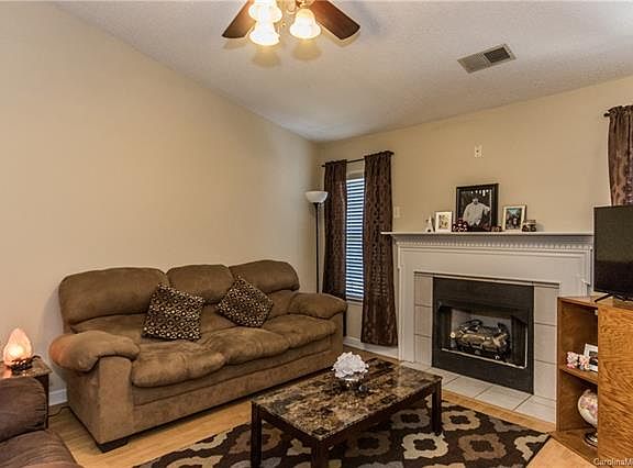 2nd image of 1758 Baylor Dr