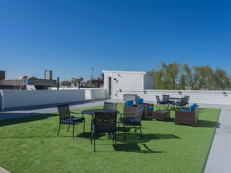 1227-29 N 7th St #3E — Photo 12