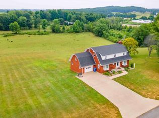 208 W Todd Rd, Science Hill, KY 42553