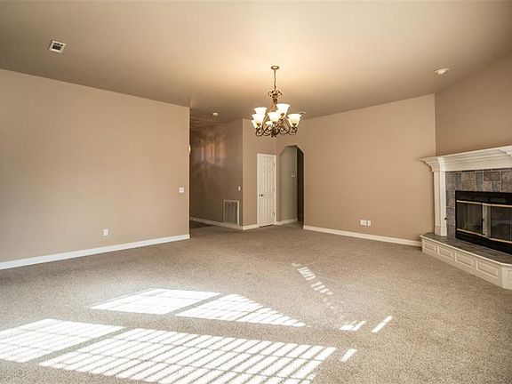 4th image of 4304 W Worthington Dr