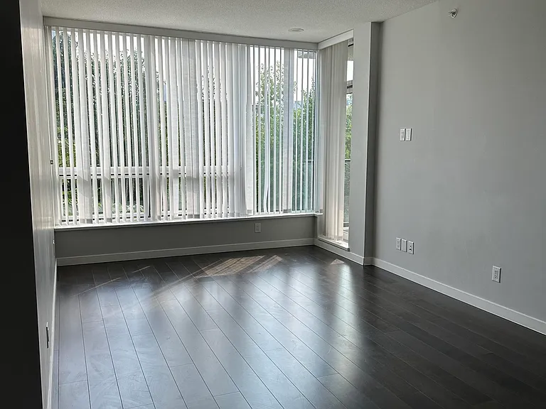 5638 Birney Ave #205 — Photo 12