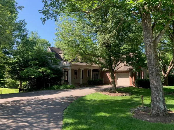 135 Wetherburn Ct, Danville, KY 40422