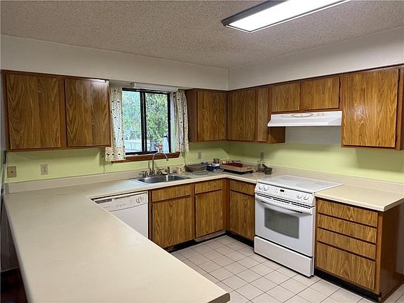 2nd image of 109 Burnley Dr