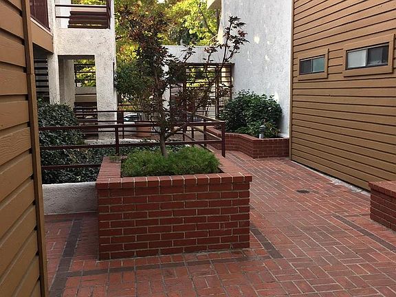 4th image of 400 N Louise St APT 107
