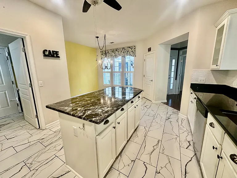 120 Spring Beauty Dr — Photo 8