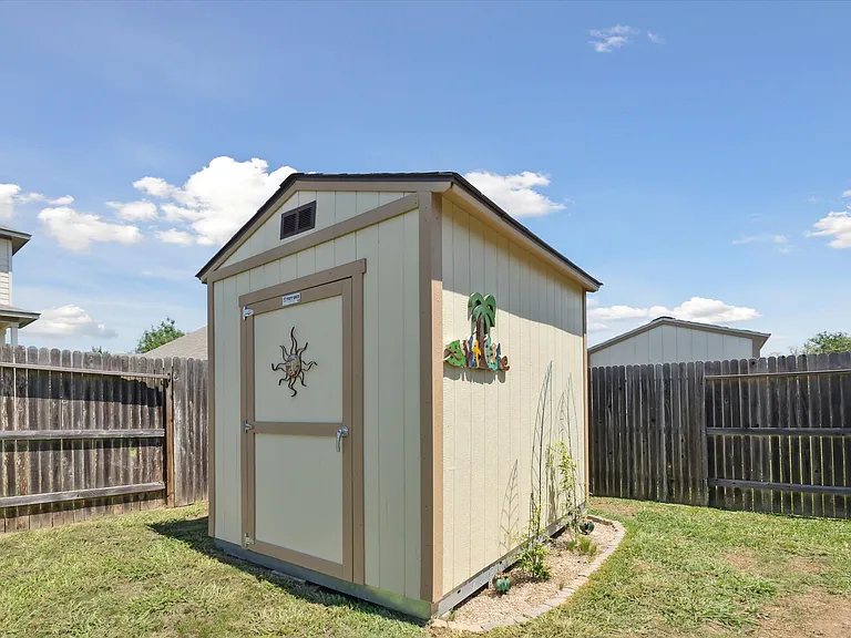 1614 Sun Canyon Blvd — Photo 40
