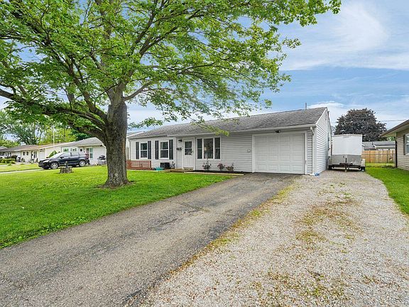2nd image of 182 Indianhead Dr