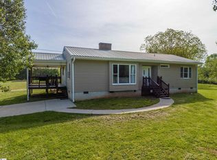 219 Queen Anne Ln, Liberty, SC 29657