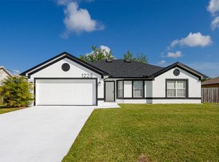 1225 SW Hunnicut Ave, Port Saint Lucie, FL 34953
