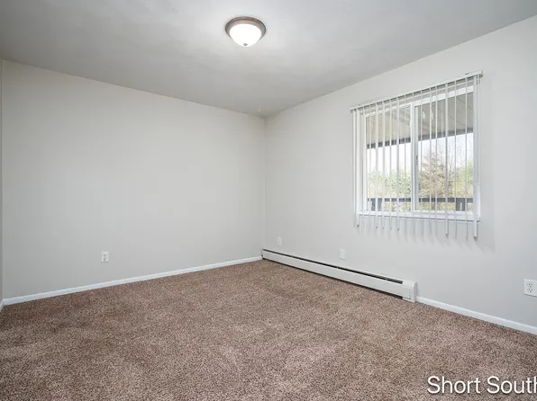 Lakewood Apartments