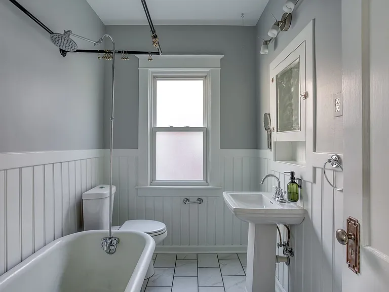 2103 Wrocklage Ave — Photo 23