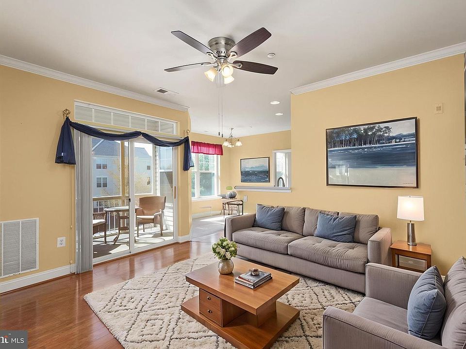 1st image of 301 Tiree Ct Unit 301