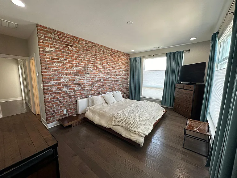 444 Southend Crossing Ln #1 — Photo 15