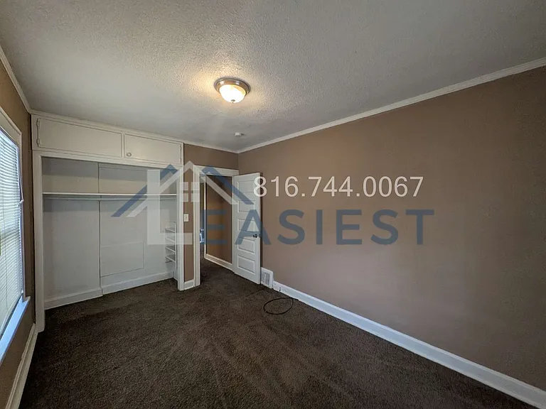 5627 Garfield Ave — Photo 6
