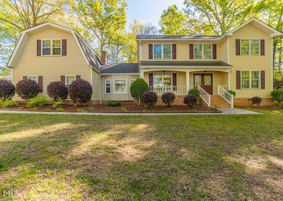 1st image of 1902 Colony Oaks Dr