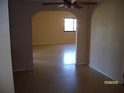 5th image of 25641 Whitworth Dr N