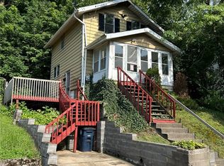 571 Bertha Ave, Akron, OH 44306
