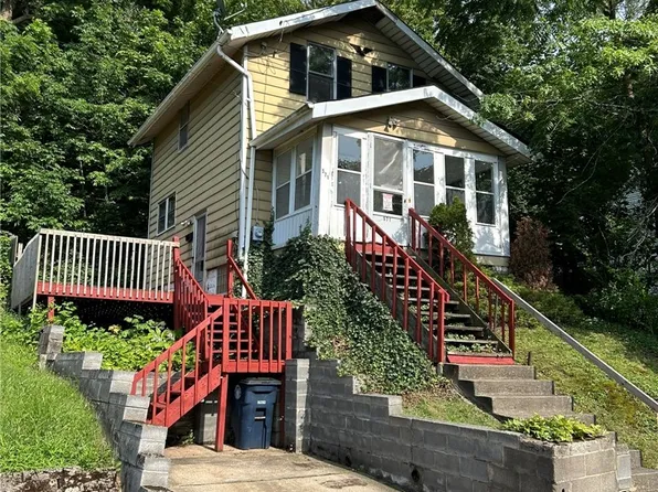 571 Bertha Ave, Akron, OH 44306