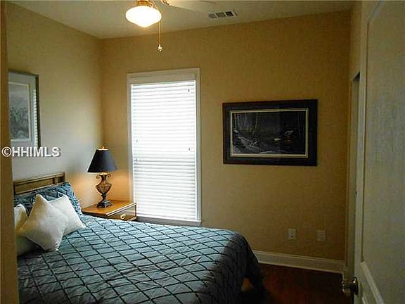 4th image of 526 Heathwood Dr