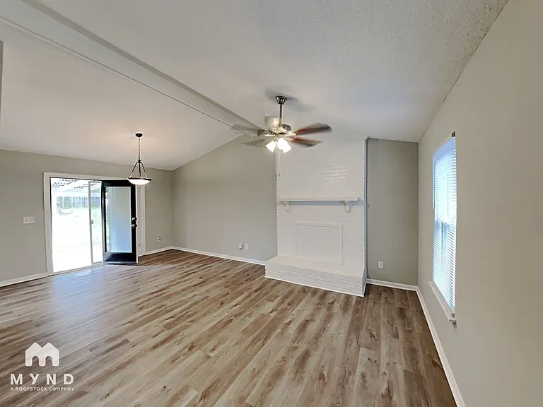 6202 Blue Jay Ln — Photo 10