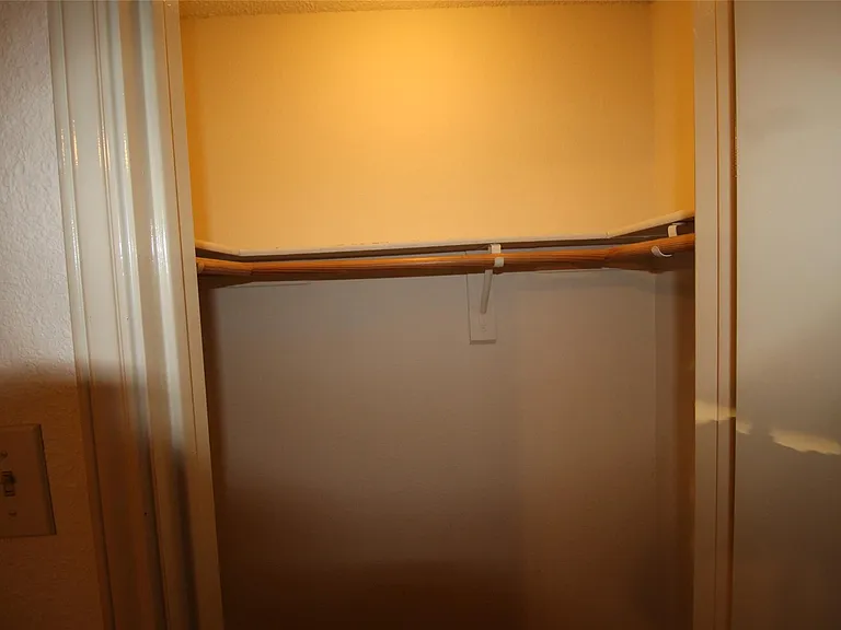 8622 Piney Creek Bnd — Photo 12