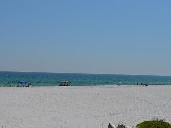 5th image of 7355 Gulf Blvd #1