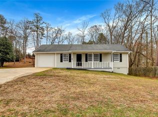 7115 Spout Springs Rd, Flowery Branch, GA 30542
