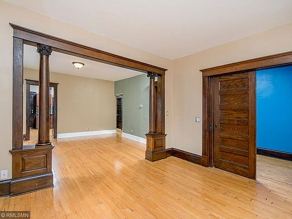 4th image of 1932 Hayes St NE