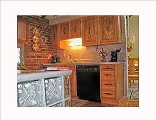 4th image of 451 Satinwood Dr