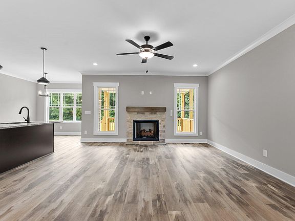 5th image of 75 Woodbark Cv Lot 10