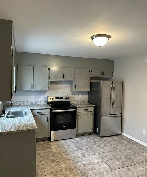 2 bed, 1.5 bath, $1,095 — Photo 6