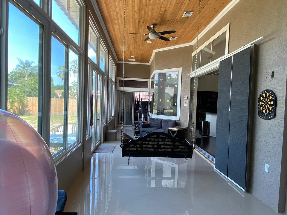 1609 Bear Crossing Cir