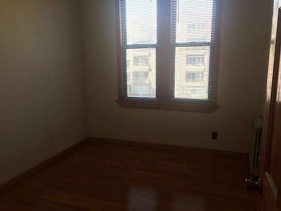 5th image of 23-15 31st Ave #1R