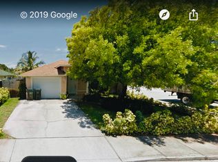 1230 S North St, Lake Worth, FL 33460