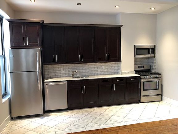 5th image of 64 Henry St Ste 1