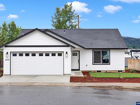 2nd image of 4410 Knotty Pine Ct