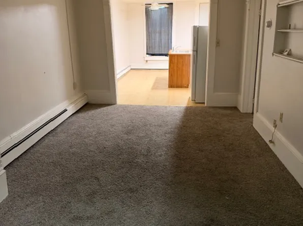 122 N Orange St APT B, Albion, IN 46701
