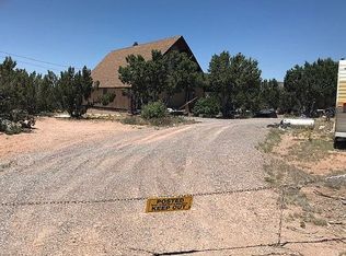 53900 N Granada Cir, Seligman, AZ 86337